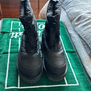 Jimmy Choo Black Quilted Front-Zip Women's Winter Boots